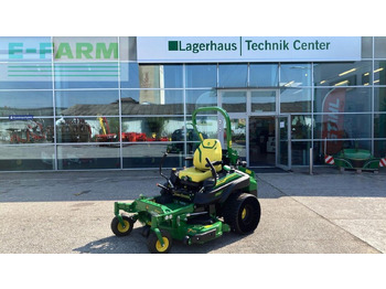 Trator JOHN DEERE