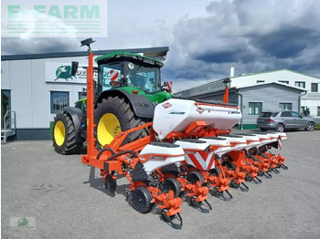 Semeadora de precisão Kuhn maxima 3 rt e: foto 3