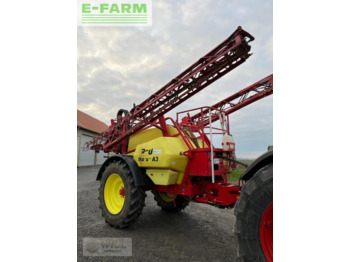 Pulverizador de arrastar KVERNELAND
