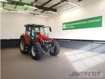 Trator MASSEY FERGUSON 100 series