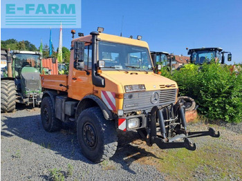 Veículo municipal/ Especial UNIMOG