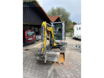 Mini escavadeira NEUSON