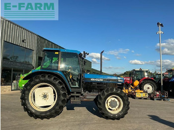 Trator NEW HOLLAND