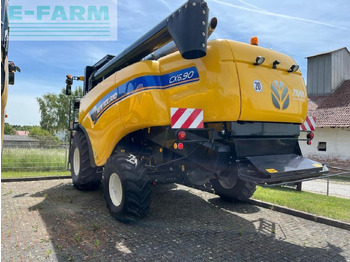 Ceifeira debulhadora New Holland CX 6.90: foto 5