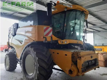 Ceifeira debulhadora NEW HOLLAND CR9080