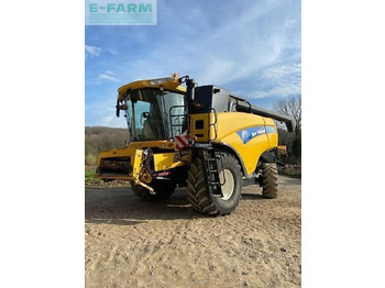 Ceifeira debulhadora NEW HOLLAND CX series