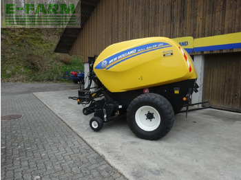 Enfardadeira de fardos quadrados NEW HOLLAND