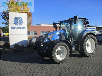 Trator NEW HOLLAND T5