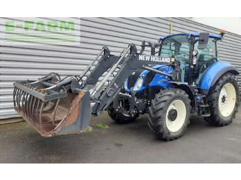 Trator NEW HOLLAND T5