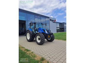 Trator NEW HOLLAND T5