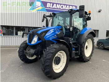 Trator NEW HOLLAND T5