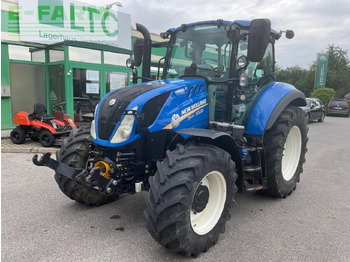 Trator NEW HOLLAND T5