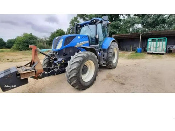 Trator NEW HOLLAND T7
