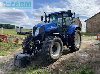Trator NEW HOLLAND T7.200