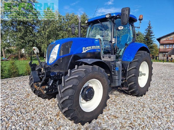 Trator NEW HOLLAND T7.200