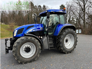 Trator NEW HOLLAND T7000
