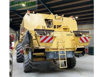Ceifeira debulhadora New Holland tf78: foto 5