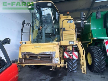 Ceifeira debulhadora NEW HOLLAND TX65