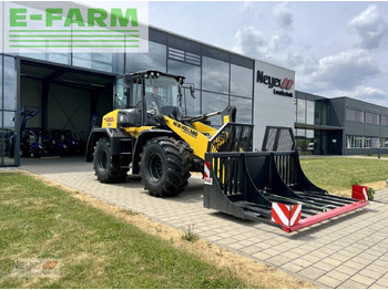 Mini escavadeira NEW HOLLAND