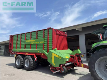 Autocarregadora STRAUTMANN