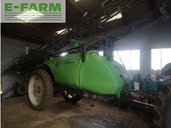 Pulverizador de arrastar TECNOMA