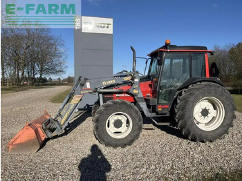 Trator VALMET