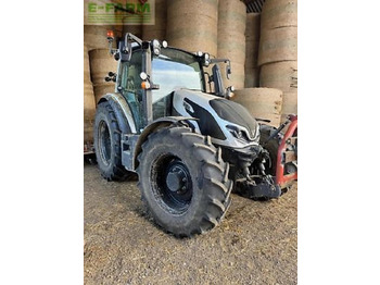 Trator VALTRA