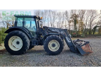 Trator VALTRA N121