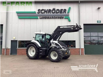 Trator VALTRA T174