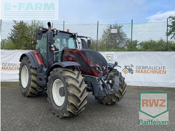 Trator VALTRA T234