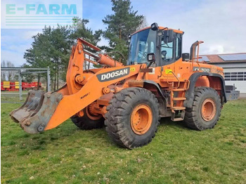 Mini escavadeira VOLVO