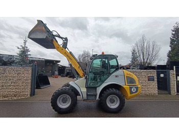 Pá carregadora de rodas KRAMER