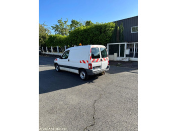 Furgão compacto CITROËN Berlingo