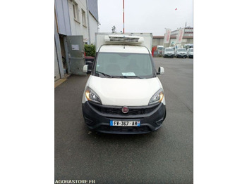 Furgão compacto FIAT Doblo