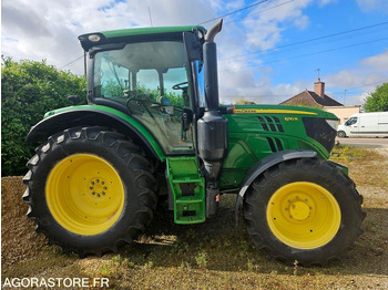Trator JOHN DEERE 6110R