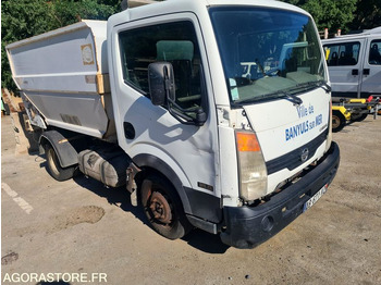 Carrinha basculante NISSAN