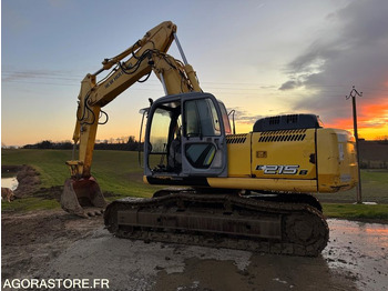 Escavadeira NEW HOLLAND E215B