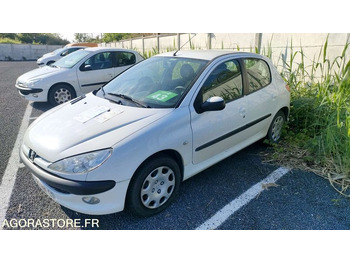 Automóvel PEUGEOT
