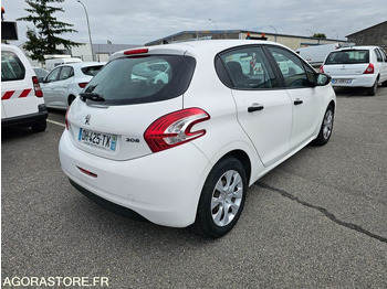 Automóvel Peugeot 208 - 2014 - 134673km - DH425TX: foto 3