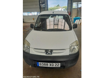 Furgão compacto PEUGEOT Partner