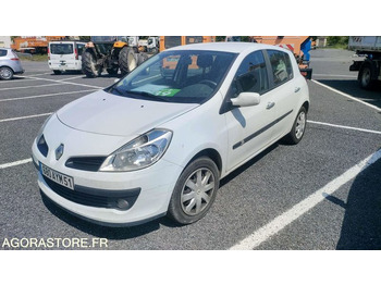 Automóvel RENAULT
