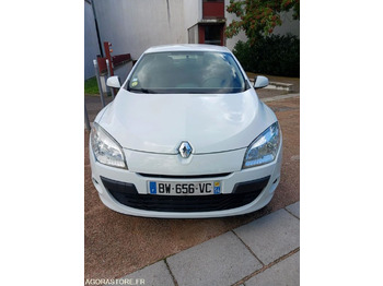 Automóvel RENAULT