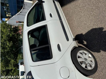 Automóvel Renault CLIO 2: foto 3