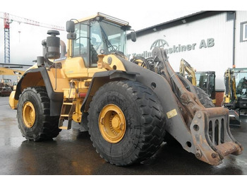 Pá carregadora de rodas VOLVO L220G
