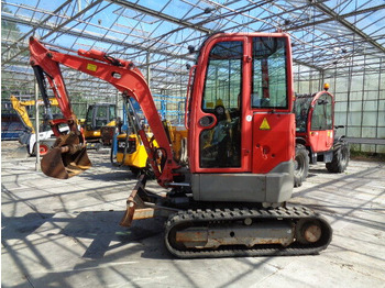 Mini escavadeira VOLVO ECR25D