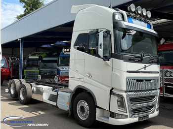 Camião chassi VOLVO FH 750