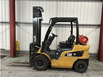 Empilhador a gás CATERPILLAR GP