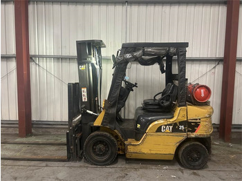 Empilhador a gás CATERPILLAR GP