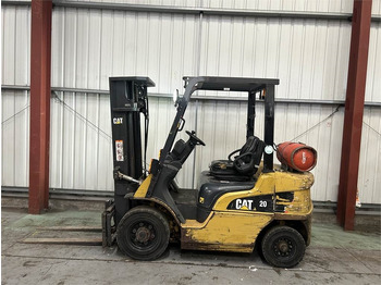 Empilhador a gás CATERPILLAR GP