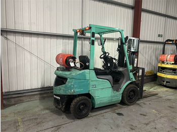 Empilhador a gás Mitsubishi FG25NT: foto 5